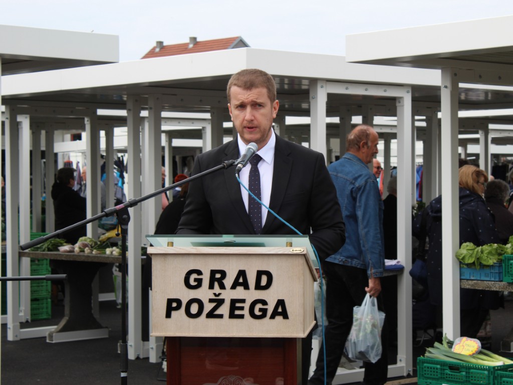 Trznica Cvjetna otvorenje 19