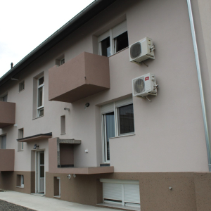 Slavonska 15 (05)